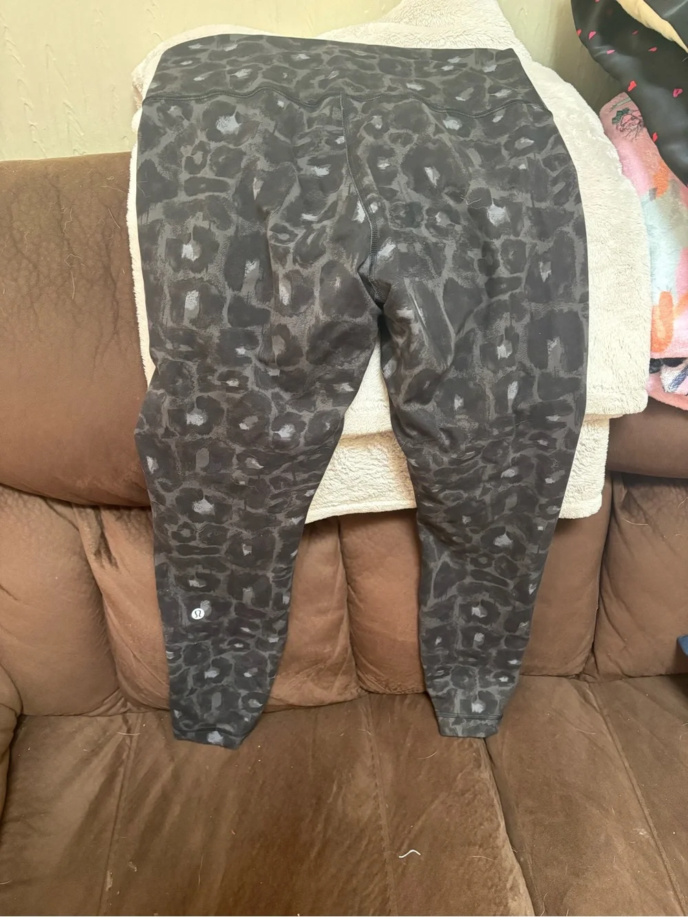 Lululemon leopard leggings